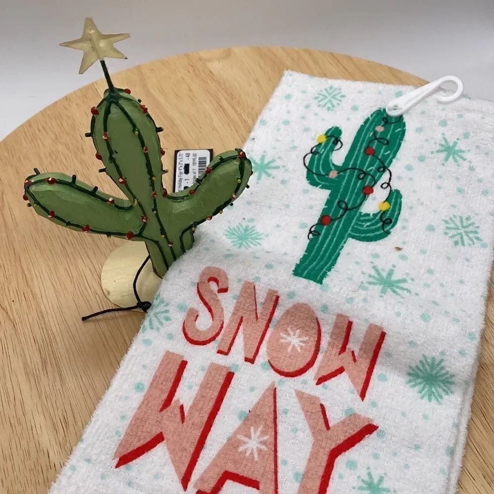 Accent Decor Metal Christmas Cactus and Kitchen Tea Towel NWT